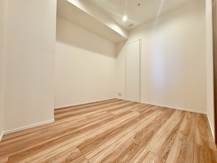 その他 清かで艶やかな時間をもたらしてくれる室内です。