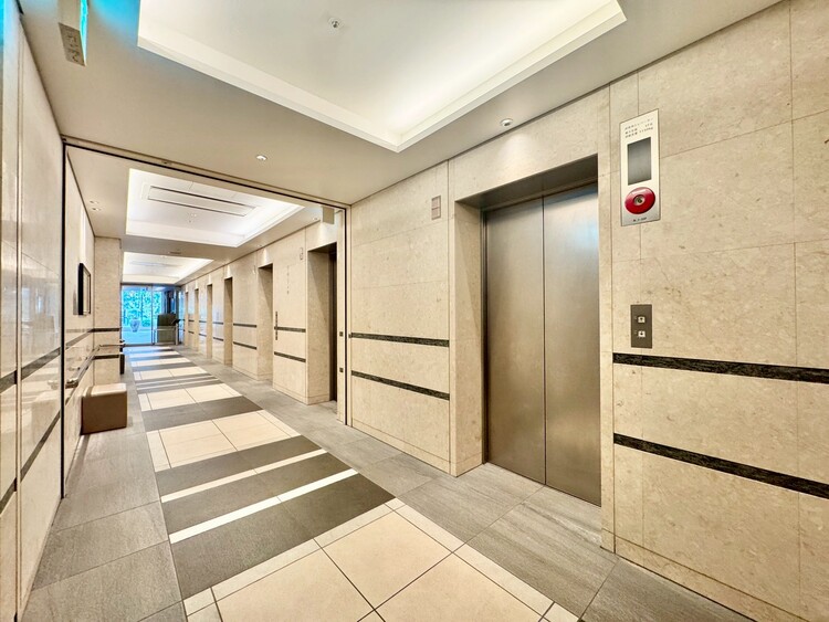 その他 エレベーター完備のため荷物が多くなっても安心。