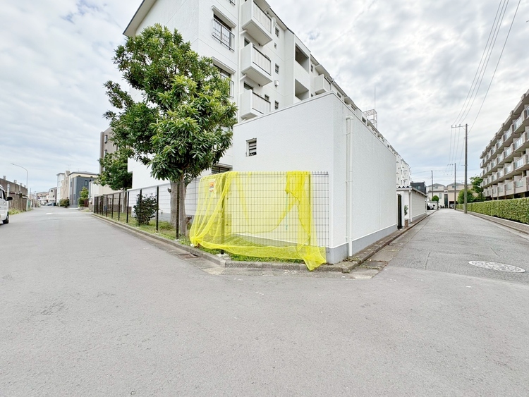 その他 ゴミ置場。綺麗に管理されております。