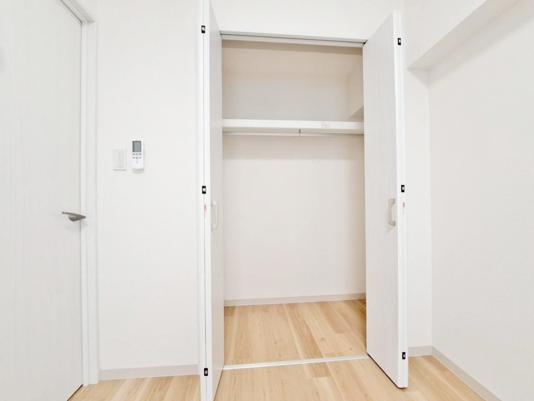 その他 家電やスーツケース、ストック品など何でも片付く嬉しい空間です。