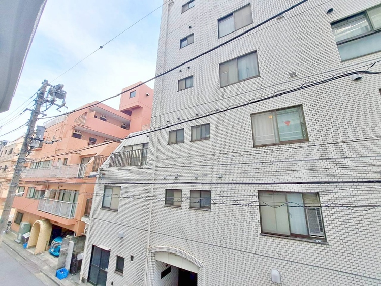 その他 眺望や窓からの景色が良いと、家で過ごす時間も快適です。