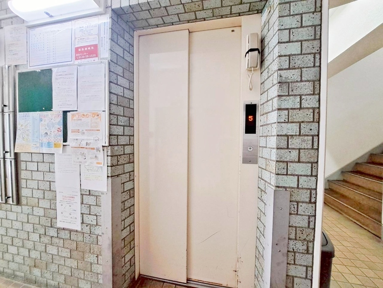 その他 エレベーター完備のため荷物が多くなっても安心。
