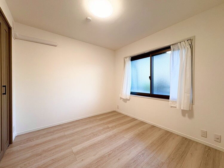 その他 清かで艶やかな時間をもたらしてくれる室内です。