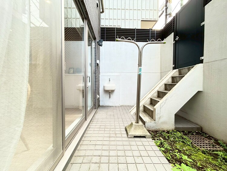 その他 朝の澄んだ空気や、夕方に吹く清々しい風を感じられるバルコニー。