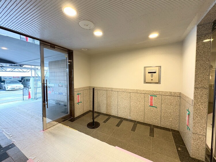 その他 館内は静寂な中が保たれており、管理が行き届いている印象を受けました。