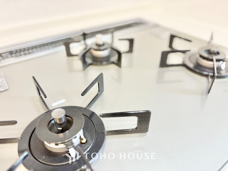 キッチン 【cooking papa is here】料理が苦手な人でも、チャレンジしてみたくなるワイドスパンのキッチン。家族の食卓がここから始まる。