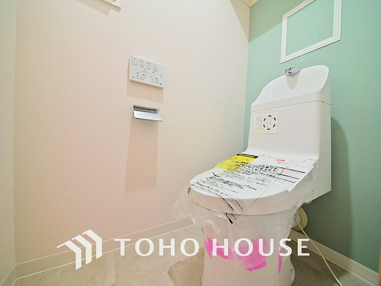 トイレ トイレには快適な温水洗浄便座付