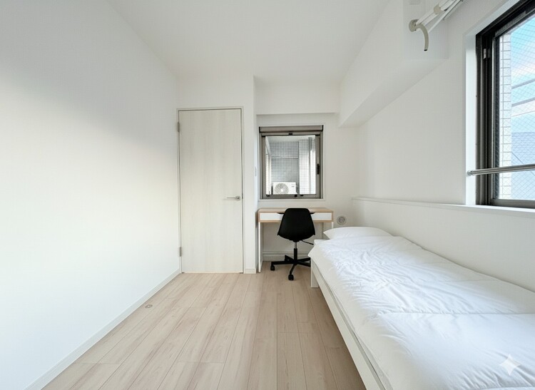 内装 ＊配置してある家具や小物はCGによるイメージ画像です。【PRIVATE ROOM】◆快適◆な暮らしに不可欠な収納スペース。快適さとともに思い出も詰まっていく。