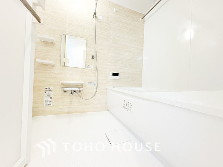 風呂 【BATHROOM】◆プライベートな空間◆simpleだからrelaxできるんです。こころもからだもキレイさっぱり。