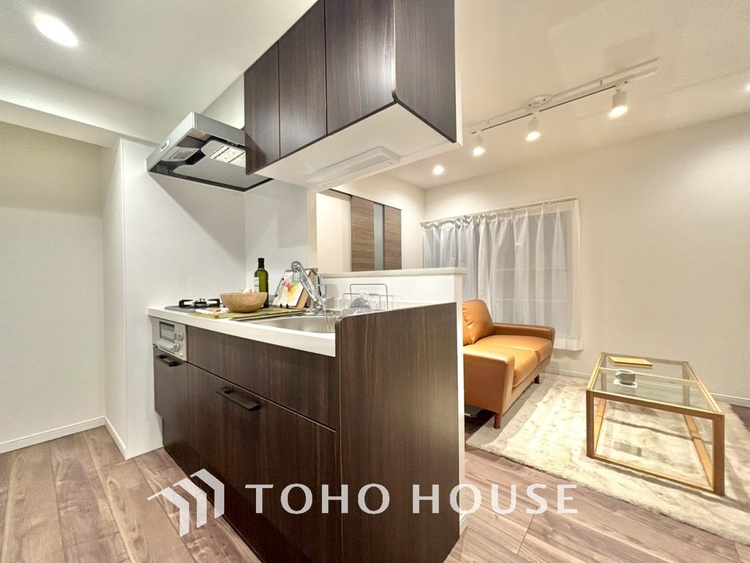 内装 家族みんなの笑顔が、笑い声が絶えない幸せいっぱいのこの場所で新たな生活が始まる