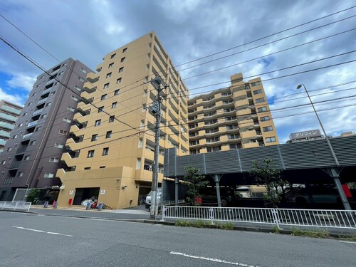 モア・クレストアクゼス新横浜の物件画像