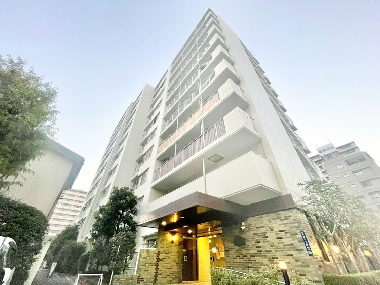 その他 飽きのこないシンプルモダンな外観です。