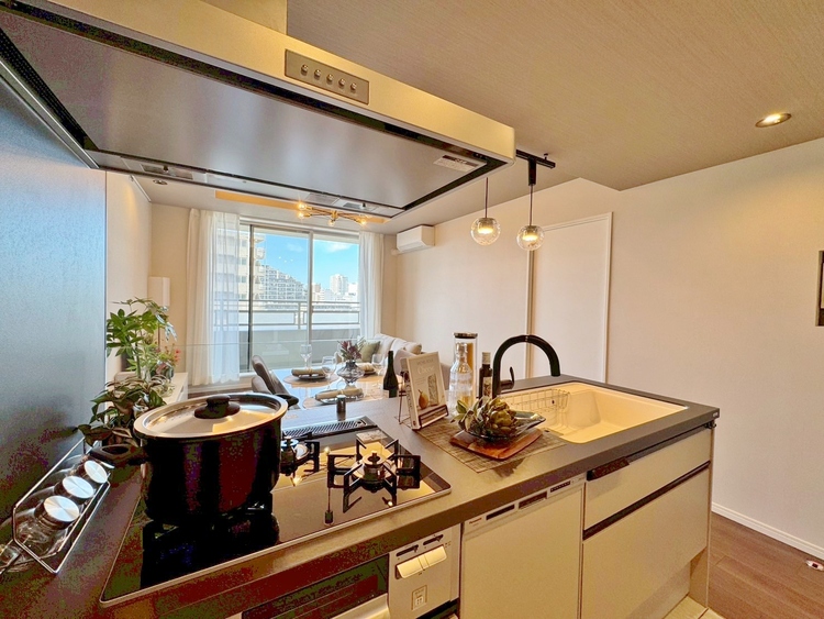 その他 使いやすくスタイリッシュなキッチン空間になっております。