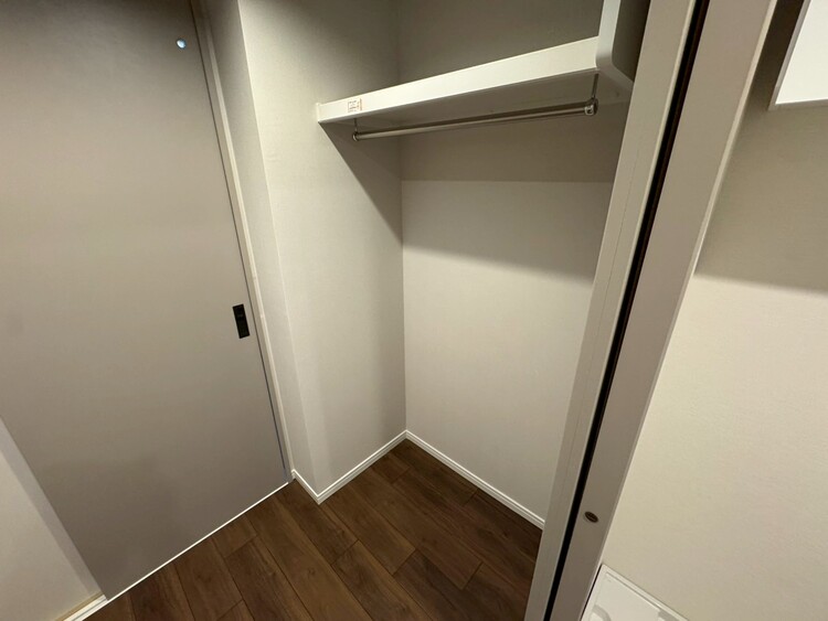 その他 家電やスーツケース、ストック品など何でも片付く嬉しい空間です。