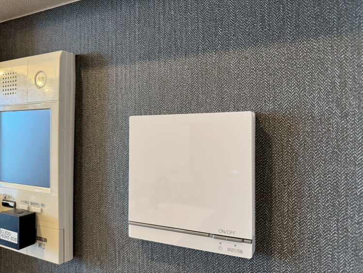 その他 足元から部屋全体までぽかぽか暖まります。