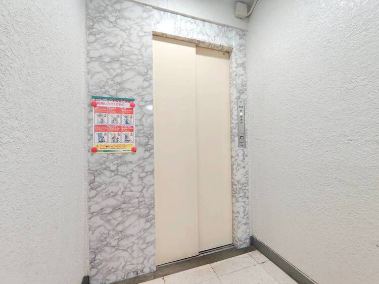 その他 エレベーター完備のため荷物が多くなっても安心。
