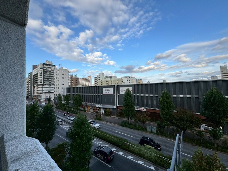 その他 眺望や窓からの景色が良いと、家で過ごす時間も快適です。