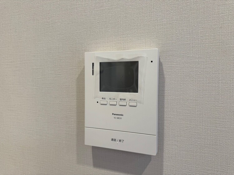 その他 誰が来てもわかる様にモニター付きインターホンを設置。