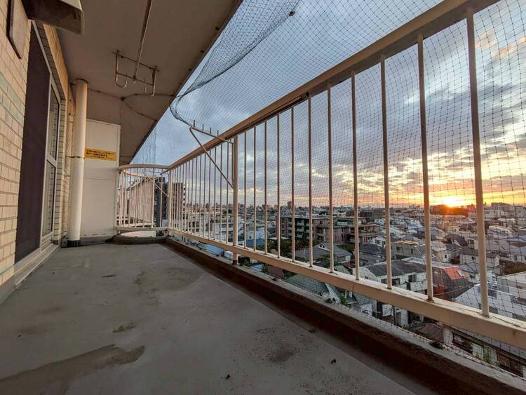 その他 朝の澄んだ空気や、夕方に吹く清々しい風を感じられるバルコニー。