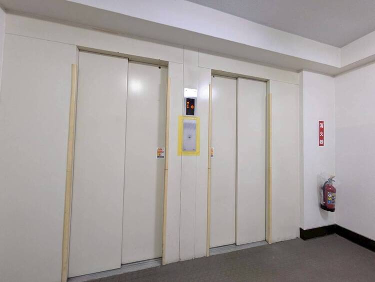 その他 エレベーター完備のため荷物が多くなっても安心。