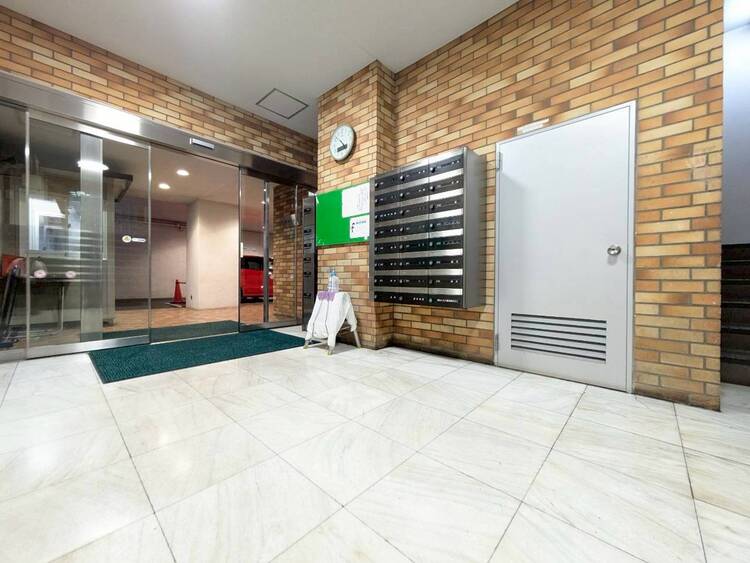 その他 館内は静寂な中が保たれており、管理が行き届いている印象を受けました。