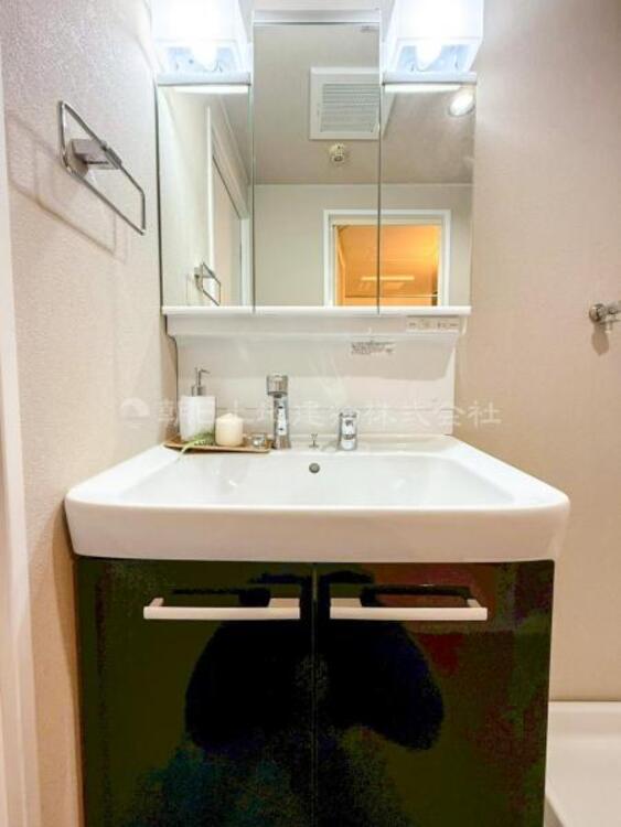 洗面 普段は人目につかないスペースにもこだわりを。つくり手の気持ちを『心』がつたわります。