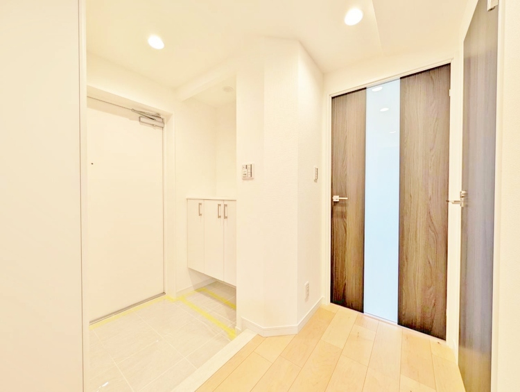 玄関 シューズボックスを完備した玄関です。