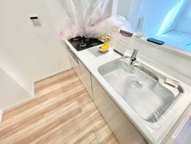 キッチン 洗練されたスタイリッシュなデザイン性と使いやすさを備えた仕様。