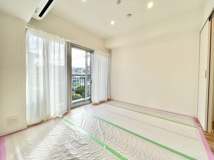 寝室 ベッドも十分に設置するスペースがあります。（施工中）