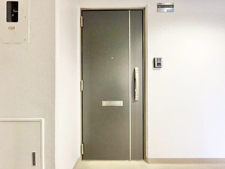 玄関 玄関を開ければ、そこは安らぎのご自宅。