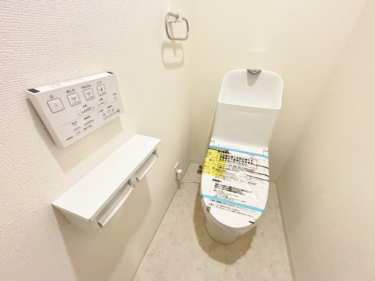 トイレ 暮らしの中のさりげないひとときの快適さにも、こだわりを、持って設備を配しております。