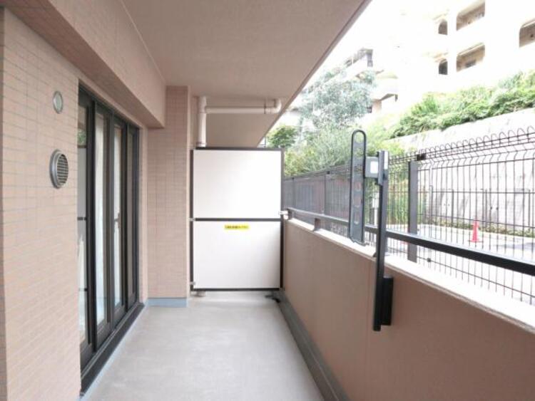 バルコニー 風通しのよいバルコニー。お洗濯物も乾かしやすいですね。