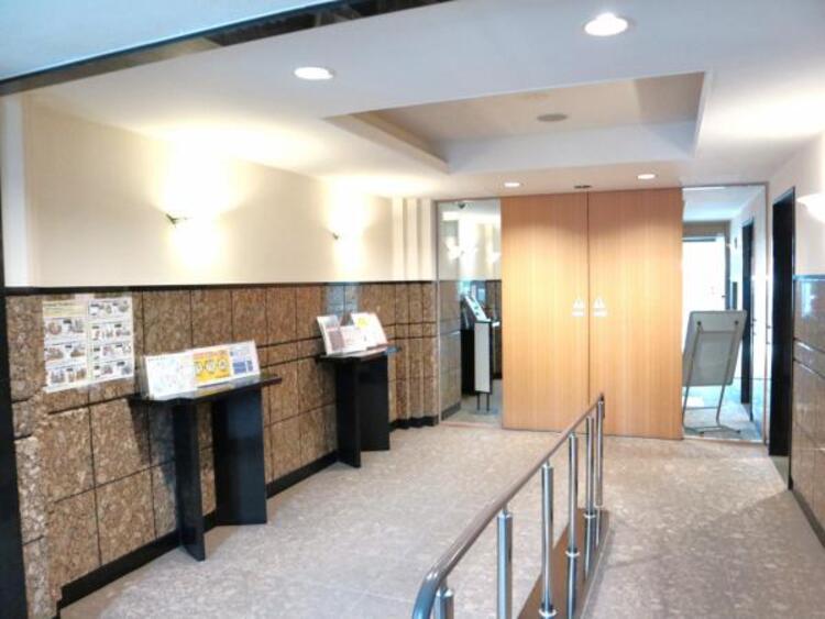 その他 管理の行き届いた清潔感のあるロビー。毎日帰ってくるのが楽しみになります。