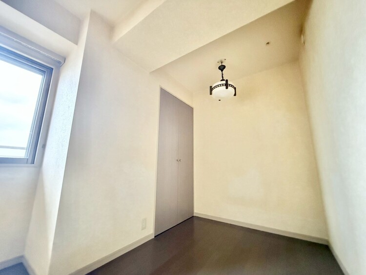 その他 清かで艶やかな時間をもたらしてくれる室内です。