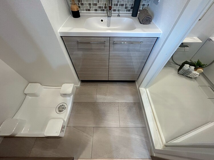 その他 十分な広さの脱衣所。