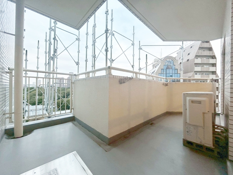 その他 朝の澄んだ空気や、夕方に吹く清々しい風を感じられるバルコニー。