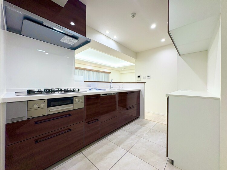 その他 使いやすくスタイリッシュなキッチン空間になっております。