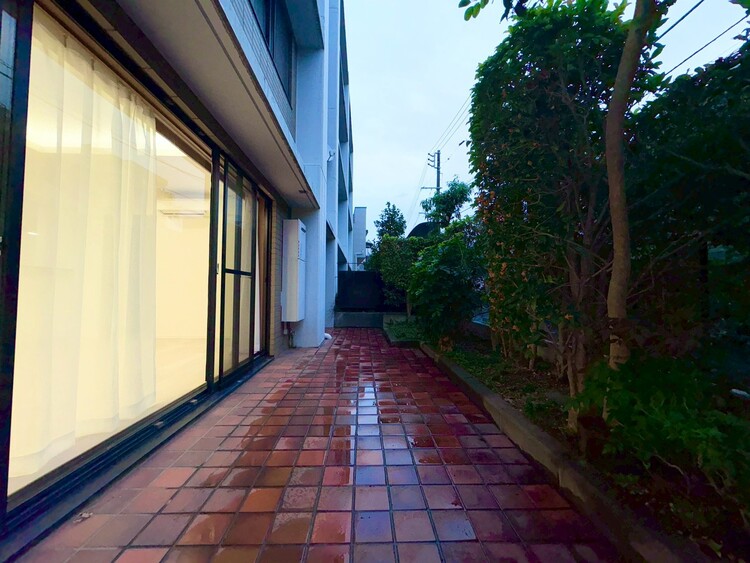 その他 朝の澄んだ空気や、夕方に吹く清々しい風を感じられるバルコニー。