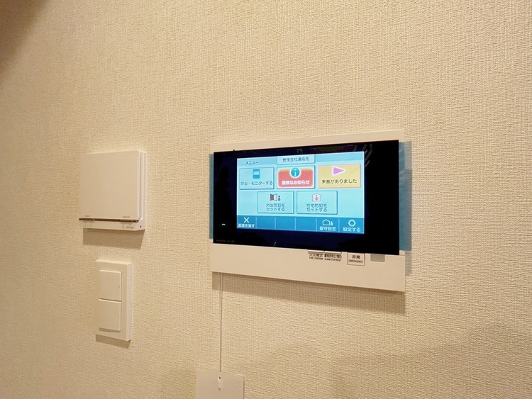 その他 誰が来てもわかる様にモニター付きインターホンを設置。