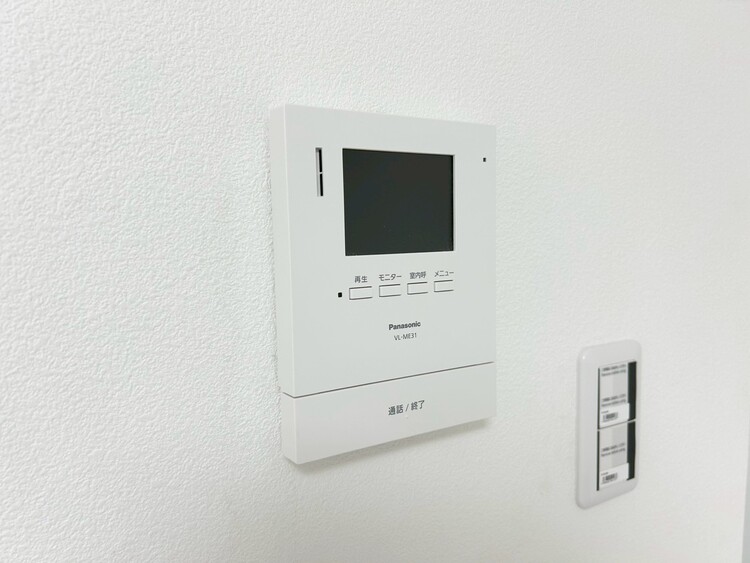 その他 誰が来てもわかる様にモニター付きインターホンを設置。