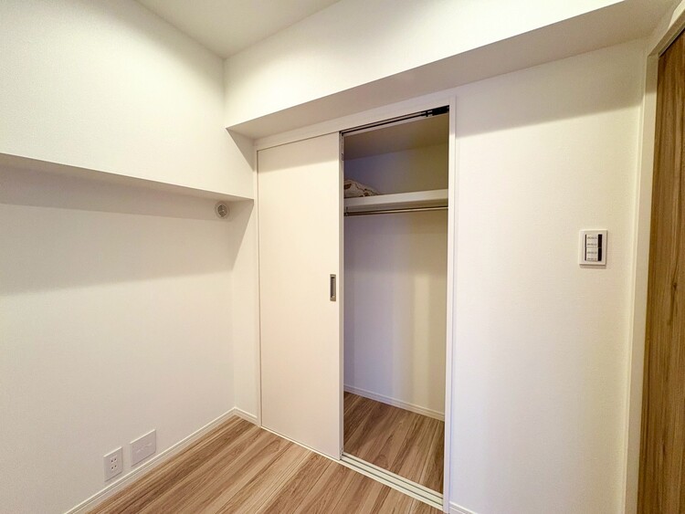 その他 収納スペースが付いていて、お部屋を広く使っていただけます。