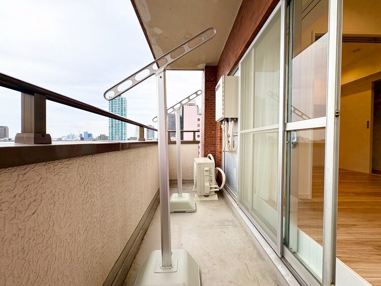 その他 朝の澄んだ空気や、夕方に吹く清々しい風を感じられるバルコニー。