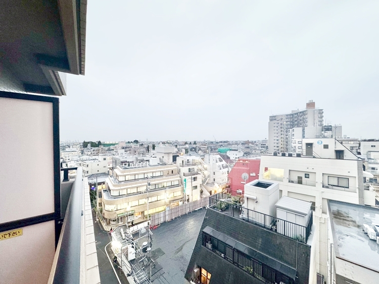 その他 眺望や窓からの景色が良いと、家で過ごす時間も快適です。