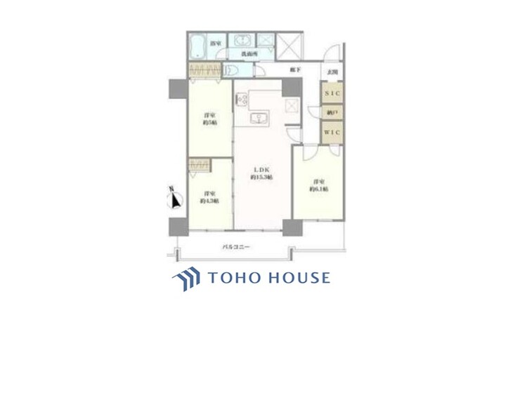 間取り ◆居心地のいい暮らし◆には欠かせない眩い採光。ゆったりとした幅の窓からこの空間に降り注ぐ採光が絶えない。明るいリビングこそ居心地のいい暮らしが待っているのだと思う。