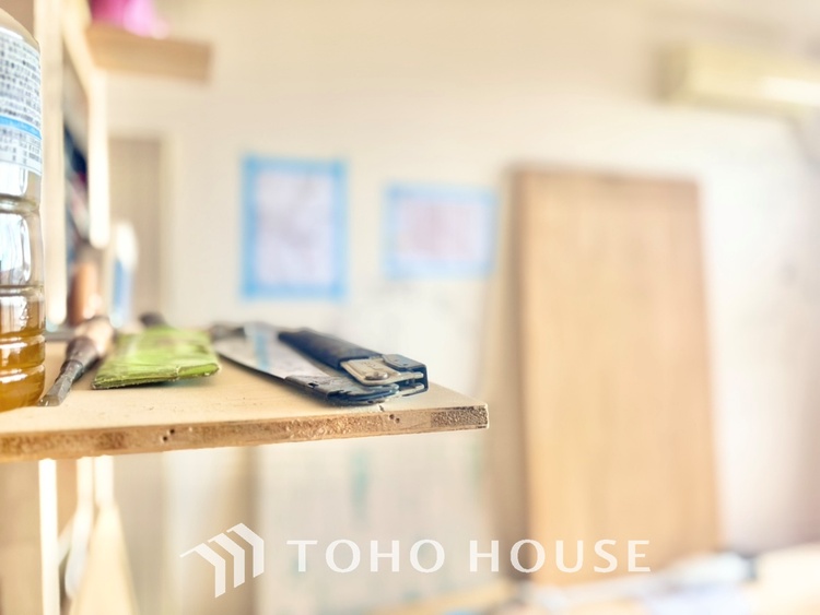 内装 ◆隠された美しさ◆流麗な音楽が流れているような繊細でいながら整然かつ堅牢なこの空間。この空間は確かに美しい。しかし、そこには美しさ以上のものが隠されている。