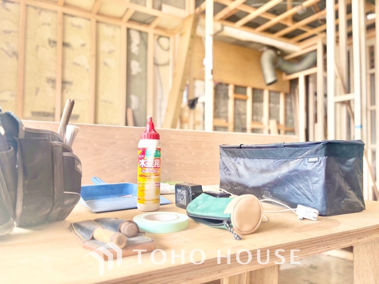 内装 ◆ここに在る◆事も無げに美しく、伝えるには筆舌に尽くし難い。豪華絢爛や華美と言う事ではなく、住まう者にとって暮らし易く心地がいいと言う美しさがこの住まいには込められている。