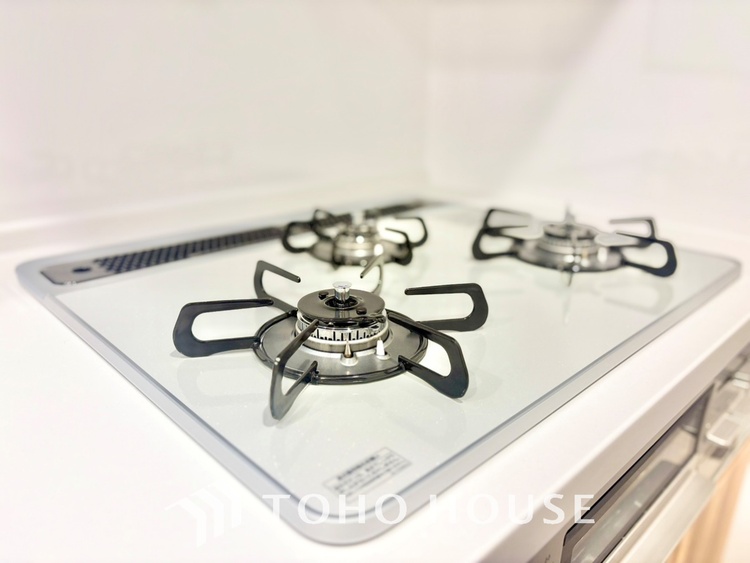 キッチン 【KITCHEN】◆家族のおはよう◆の声を笑顔で迎えてあげられるシステムキッチン。朝ごはんが楽しみでちょっと早起きしたくなるんです。