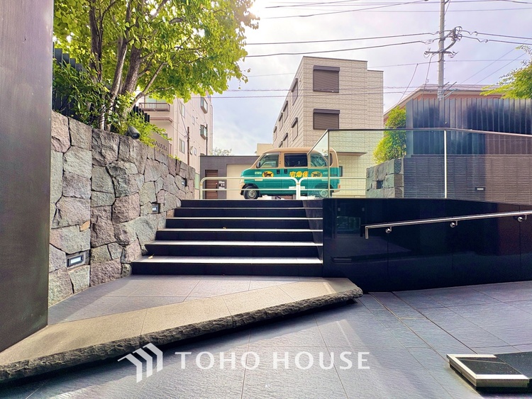 外観 ◆トイレ◆トイレも全て新品に交換されており、清々しく新生活を始めることができます。白基調の清潔感のある空間に生まれ変わりました。