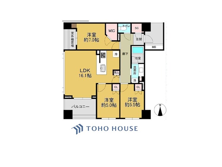間取り ◆居心地のいい暮らし◆には欠かせない眩い採光。ゆったりとした幅の窓からこの空間に降り注ぐ採光が絶えない。明るいリビングこそ居心地のいい暮らしが待っているのだと思う。