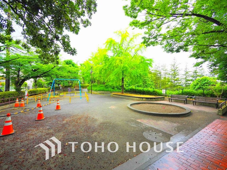 周辺 たちばな台公園　距離260ｍ